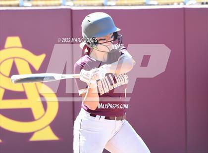 Thumbnail 2 in Sabino vs. Winslow (AIA 3A Final) photogallery.