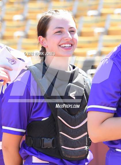 Thumbnail 3 in Sabino vs. Winslow (AIA 3A Final) photogallery.