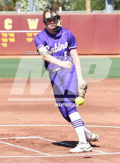 Thumbnail 3 in Sabino vs. Winslow (AIA 3A Final) photogallery.