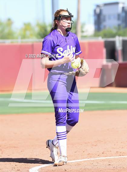 Thumbnail 2 in Sabino vs. Winslow (AIA 3A Final) photogallery.