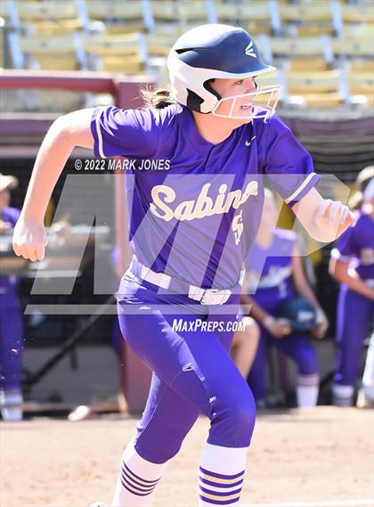 Thumbnail 3 in Sabino vs. Winslow (AIA 3A Final) photogallery.