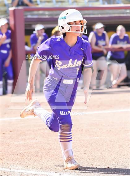 Thumbnail 1 in Sabino vs. Winslow (AIA 3A Final) photogallery.