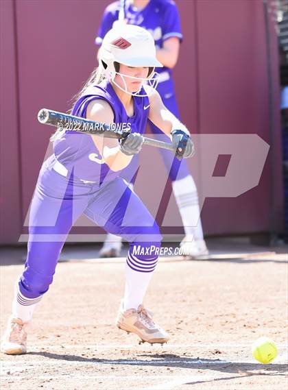 Thumbnail 2 in Sabino vs. Winslow (AIA 3A Final) photogallery.