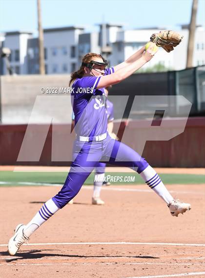 Thumbnail 1 in Sabino vs. Winslow (AIA 3A Final) photogallery.