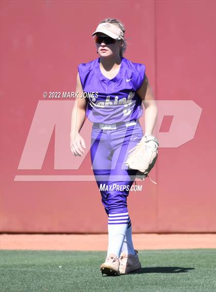 Thumbnail 1 in Sabino vs. Winslow (AIA 3A Final) photogallery.