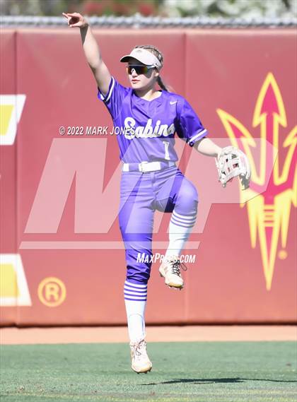 Thumbnail 3 in Sabino vs. Winslow (AIA 3A Final) photogallery.