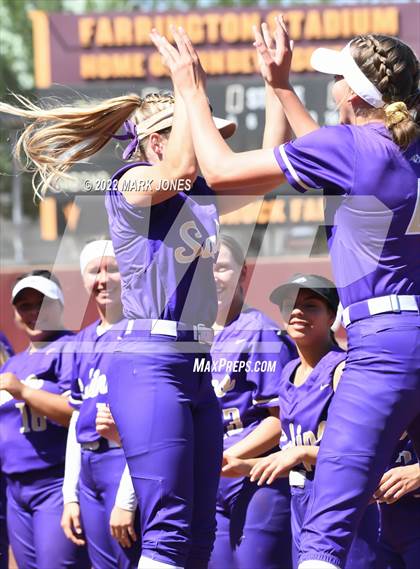 Thumbnail 1 in Sabino vs. Winslow (AIA 3A Final) photogallery.