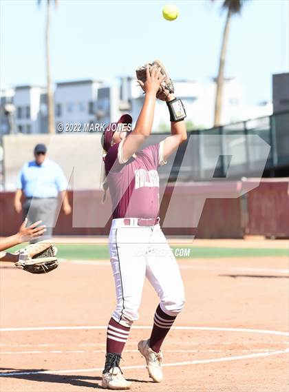 Thumbnail 3 in Sabino vs. Winslow (AIA 3A Final) photogallery.