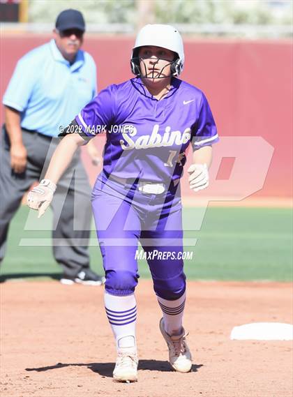Thumbnail 3 in Sabino vs. Winslow (AIA 3A Final) photogallery.