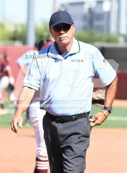Thumbnail 3 in Sabino vs. Winslow (AIA 3A Final) photogallery.