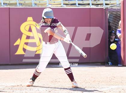 Thumbnail 2 in Sabino vs. Winslow (AIA 3A Final) photogallery.