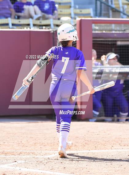 Thumbnail 2 in Sabino vs. Winslow (AIA 3A Final) photogallery.