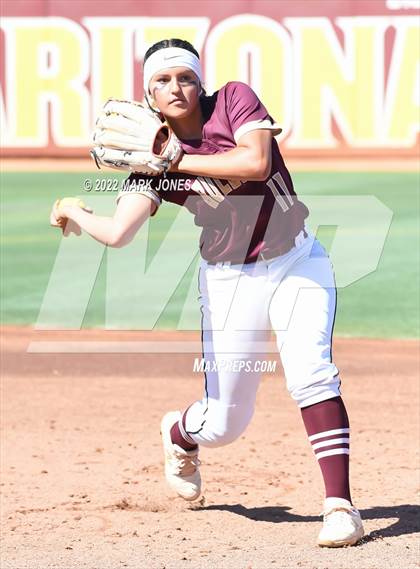 Thumbnail 2 in Sabino vs. Winslow (AIA 3A Final) photogallery.