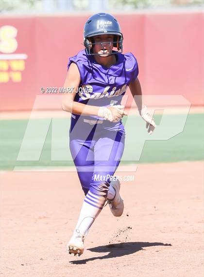 Thumbnail 2 in Sabino vs. Winslow (AIA 3A Final) photogallery.
