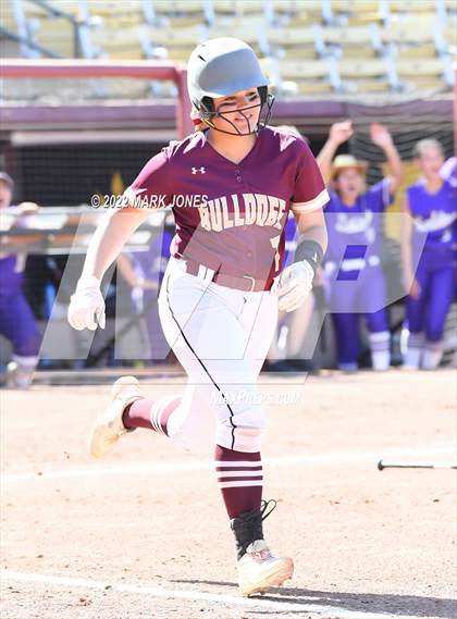 Thumbnail 3 in Sabino vs. Winslow (AIA 3A Final) photogallery.