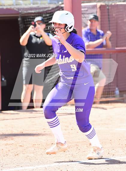 Thumbnail 2 in Sabino vs. Winslow (AIA 3A Final) photogallery.