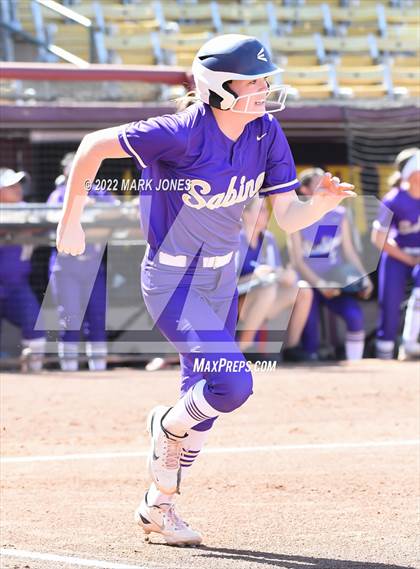 Thumbnail 2 in Sabino vs. Winslow (AIA 3A Final) photogallery.