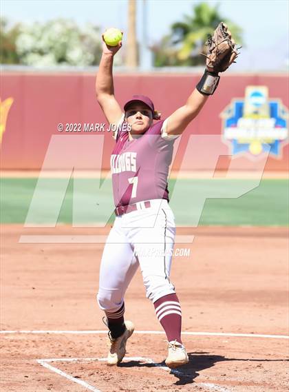 Thumbnail 2 in Sabino vs. Winslow (AIA 3A Final) photogallery.