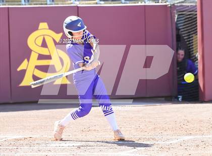 Thumbnail 3 in Sabino vs. Winslow (AIA 3A Final) photogallery.