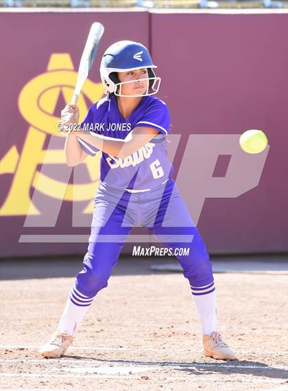 Thumbnail 2 in Sabino vs. Winslow (AIA 3A Final) photogallery.
