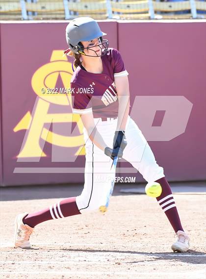 Thumbnail 3 in Sabino vs. Winslow (AIA 3A Final) photogallery.