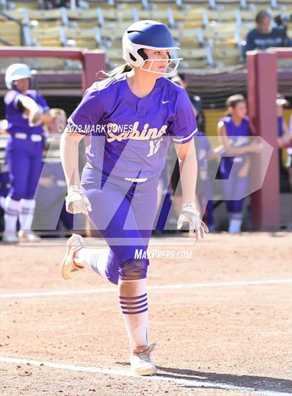 Thumbnail 1 in Sabino vs. Winslow (AIA 3A Final) photogallery.
