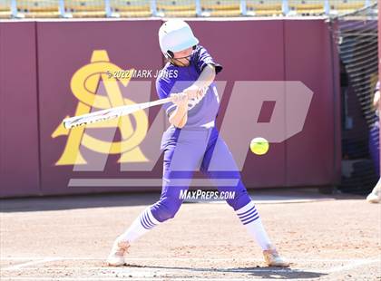 Thumbnail 3 in Sabino vs. Winslow (AIA 3A Final) photogallery.