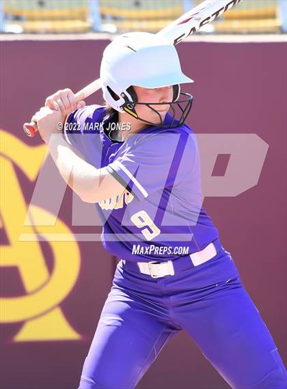 Thumbnail 3 in Sabino vs. Winslow (AIA 3A Final) photogallery.