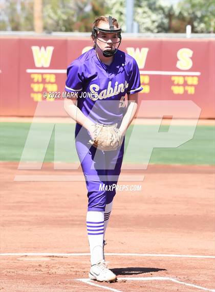 Thumbnail 2 in Sabino vs. Winslow (AIA 3A Final) photogallery.