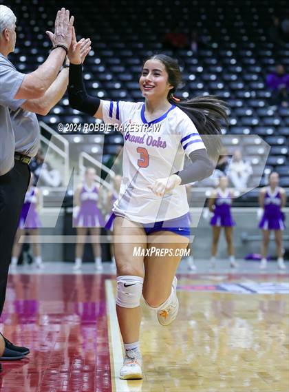 Thumbnail 1 in Grand Oaks vs. Fulshear (UIL 6A Volleyball Division 1 Final) photogallery.