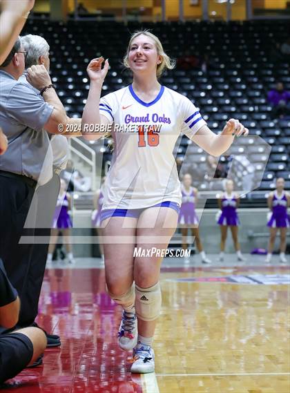 Thumbnail 1 in Grand Oaks vs. Fulshear (UIL 6A Volleyball Division 1 Final) photogallery.