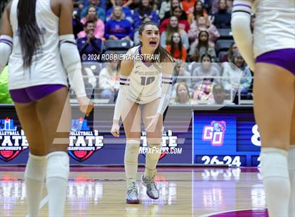 Thumbnail 1 in Grand Oaks vs. Fulshear (UIL 6A Volleyball Division 1 Final) photogallery.
