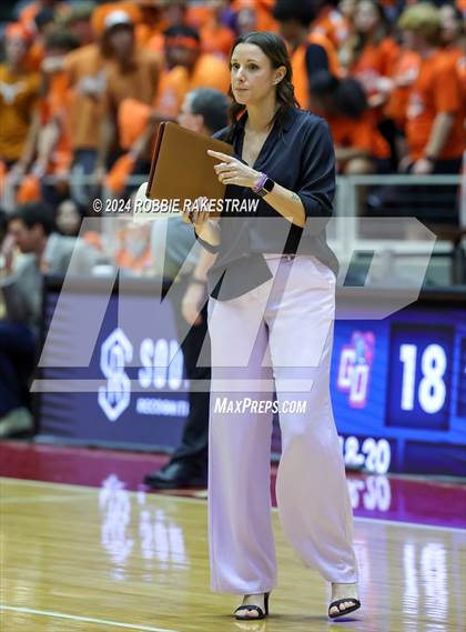 Thumbnail 1 in Grand Oaks vs. Fulshear (UIL 6A Volleyball Division 1 Final) photogallery.