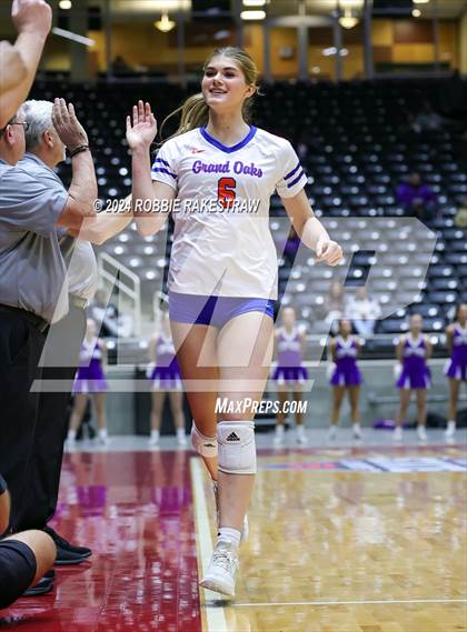 Thumbnail 1 in Grand Oaks vs. Fulshear (UIL 6A Volleyball Division 1 Final) photogallery.