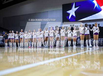 Thumbnail 2 in Grand Oaks vs. Fulshear (UIL 6A Volleyball Division 1 Final) photogallery.
