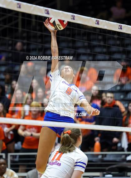 Thumbnail 2 in Grand Oaks vs. Fulshear (UIL 6A Volleyball Division 1 Final) photogallery.
