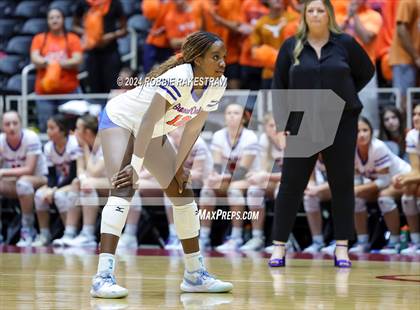 Thumbnail 2 in Grand Oaks vs. Fulshear (UIL 6A Volleyball Division 1 Final) photogallery.