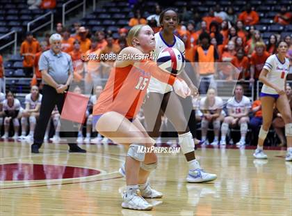 Thumbnail 2 in Grand Oaks vs. Fulshear (UIL 6A Volleyball Division 1 Final) photogallery.