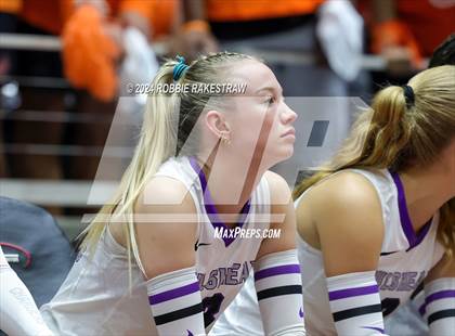 Thumbnail 3 in Grand Oaks vs. Fulshear (UIL 6A Volleyball Division 1 Final) photogallery.