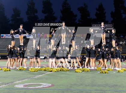 Thumbnail 1 in Spanish Springs @ Simi Valley photogallery.
