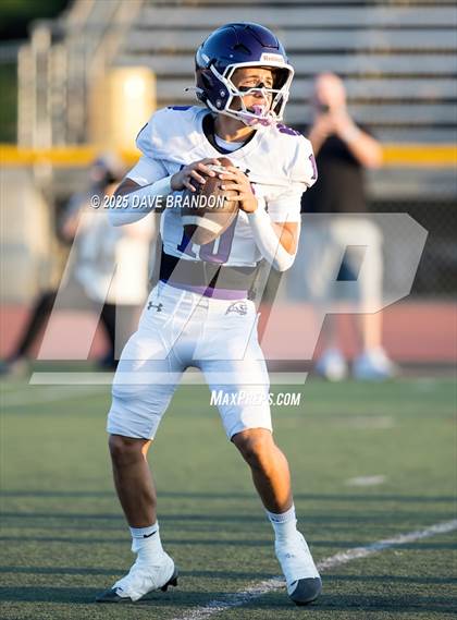 Thumbnail 1 in Spanish Springs @ Simi Valley photogallery.
