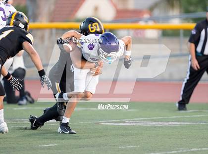 Thumbnail 3 in Spanish Springs @ Simi Valley photogallery.