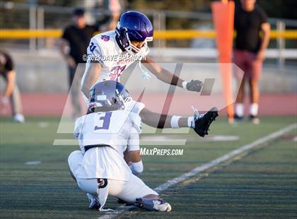 Thumbnail 3 in Spanish Springs @ Simi Valley photogallery.