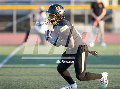 Thumbnail 3 in Spanish Springs @ Simi Valley photogallery.