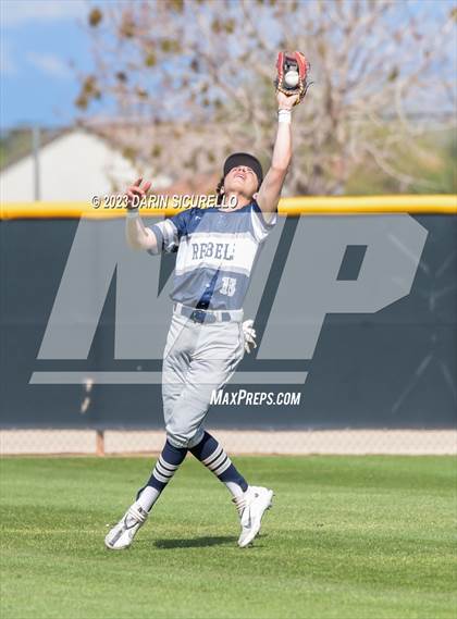 Thumbnail 2 in Staley vs. Columbine (Coach Bob Invitational) photogallery.