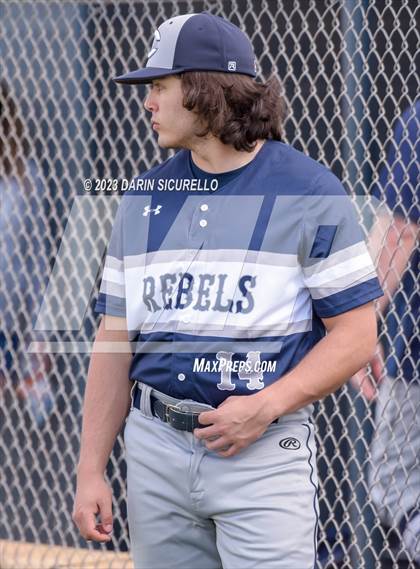 Thumbnail 2 in Staley vs. Columbine (Coach Bob Invitational) photogallery.