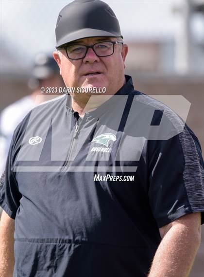 Thumbnail 1 in Staley vs. Columbine (Coach Bob Invitational) photogallery.