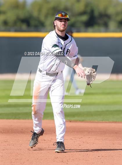 Thumbnail 3 in Staley vs. Columbine (Coach Bob Invitational) photogallery.