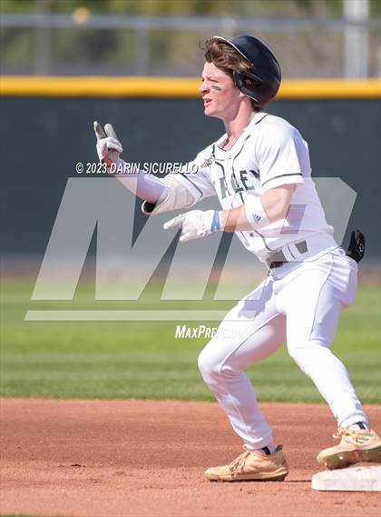 Thumbnail 2 in Staley vs. Columbine (Coach Bob Invitational) photogallery.