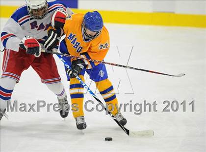 Thumbnail 1 in Mahopac @ Carmel photogallery.